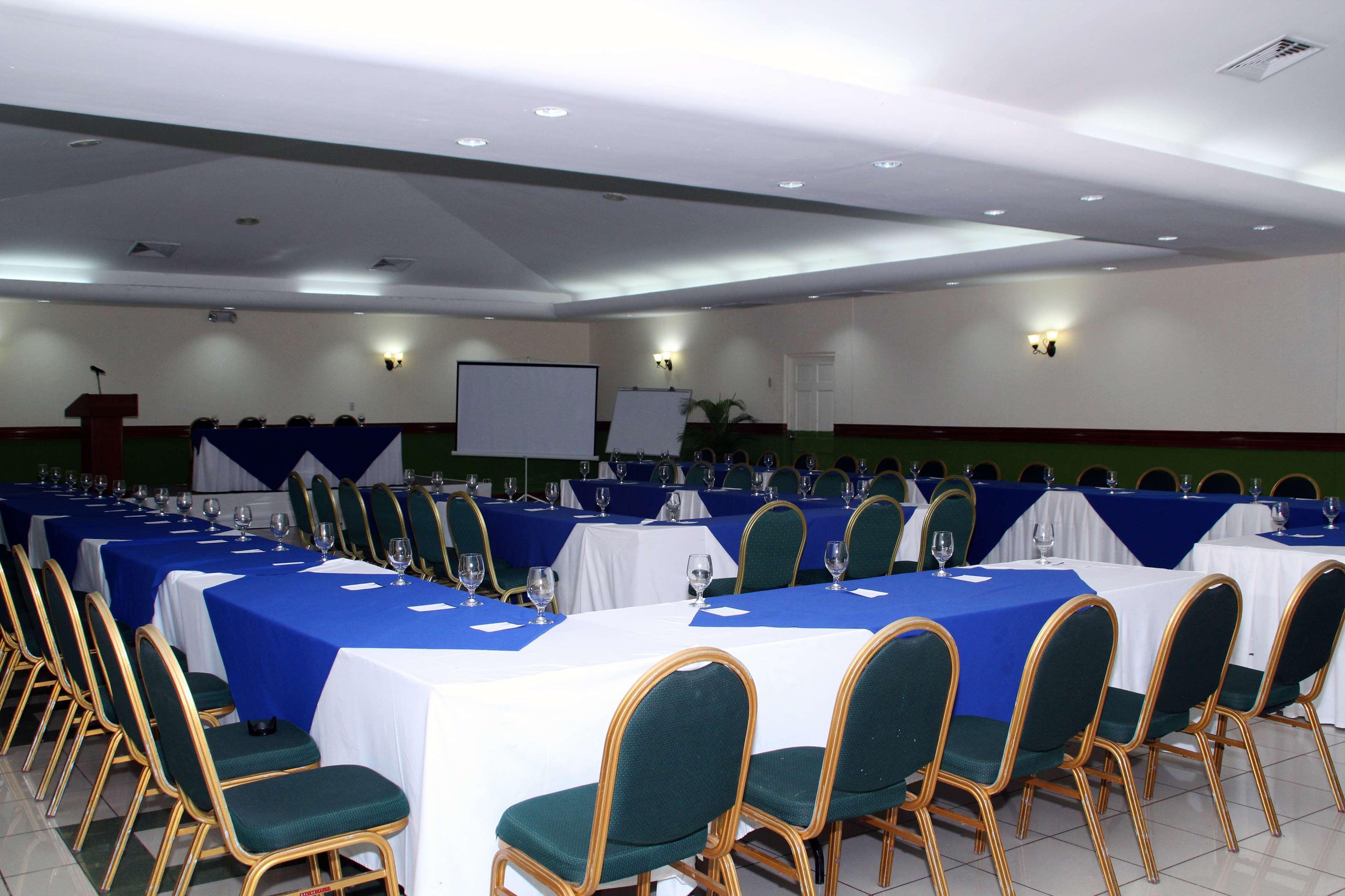 Best Western Las Mercedes Airport Managua Exterior foto